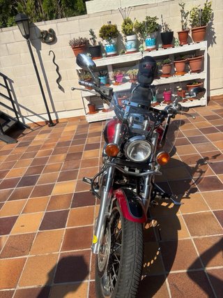 Yamaha Drag Star Cruiser Negra y Roja 1.100cc-62cv