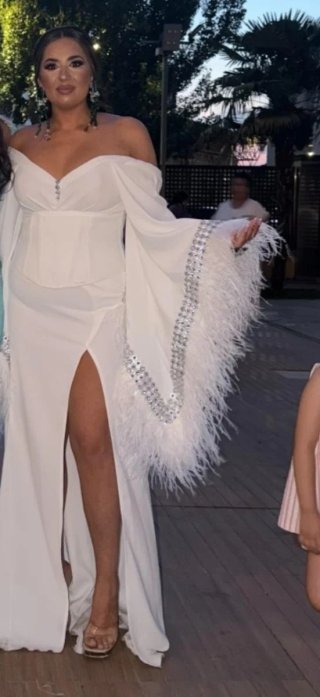 Vestido Fiesta Gitana Blanco , es corset y falda