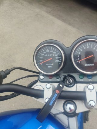 Suzuki GS 500 Azul/Plata