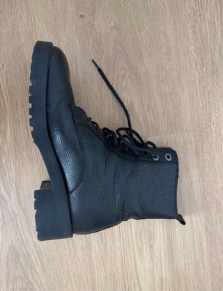 Botas militares negras Massimo Dutti