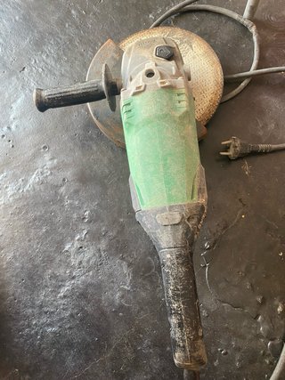 Amoladora Angular Hikoki G23ST 230mm