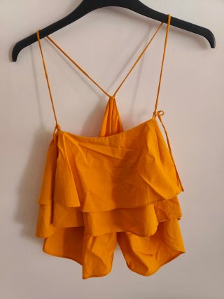 Top volantes amarillo