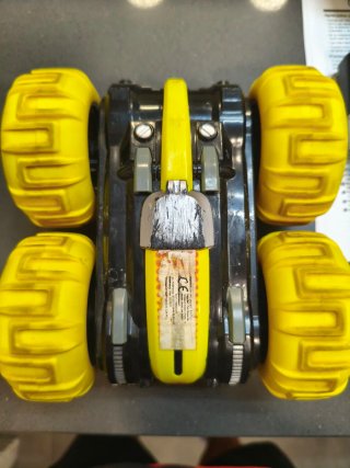 Coche teledirigido doble roll amarillo