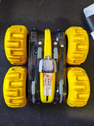 Coche teledirigido doble roll amarillo