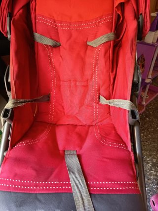 Carro de paseo Chicco rojo