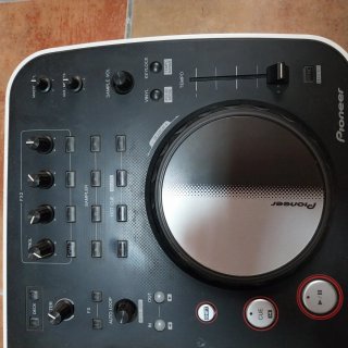 Pioneer DDJ-ERGO DJ Controller