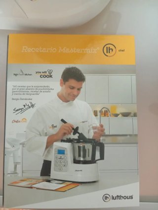 Robot Cocina Mastermix + Accesorios + libro receta
