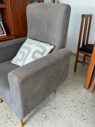 Butaca de tela gris