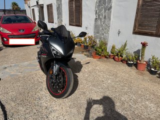 Honda CBR 650 R E-Clutch 2024 - 13.329km