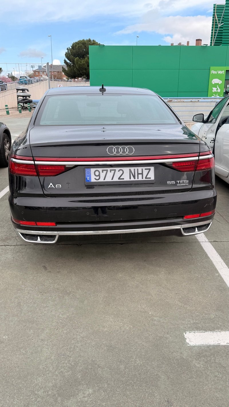 OFERTA !! Audi A8 2019 acepto coche - foto 1