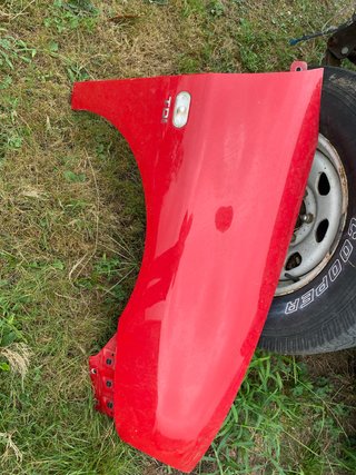 Aleta Delantera Seat Ibiza 6L Roja