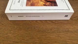 Hamlet (Letras Universales/ Universal Letters)