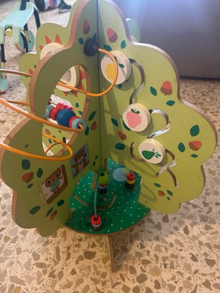 Árbol de madera educativo