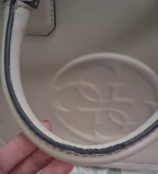 Bolso Guess Beige