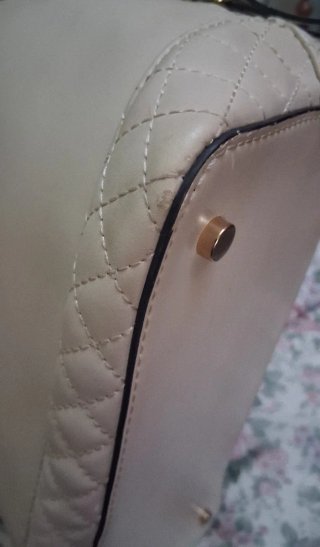 Bolso Guess Beige