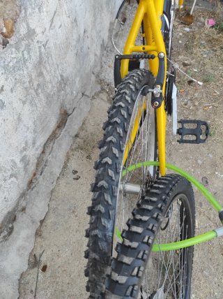 Bicicleta en muy buen estado