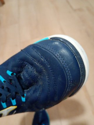 Zapatillas Futsal Joma Azul y Amarillo