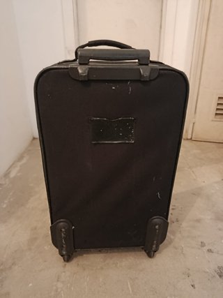 Maleta de viaje Embark negra y gris