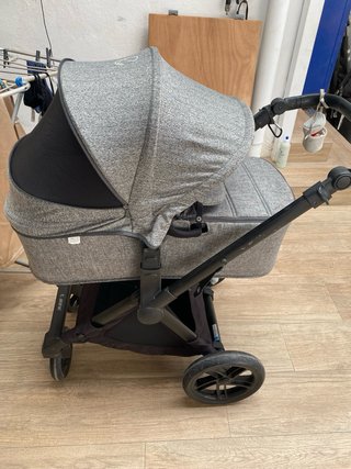 Carro Jane Muum Silla Capazo Gris