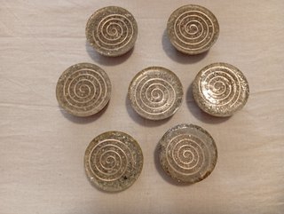 7 Orgonitas Chakras Redondas en Caja