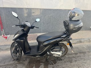 Honda Vision 110 2025 Scooter Negra