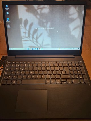 Portátil Lenovo V15-IGL 15,6” 8GB RAM 256GB SSD