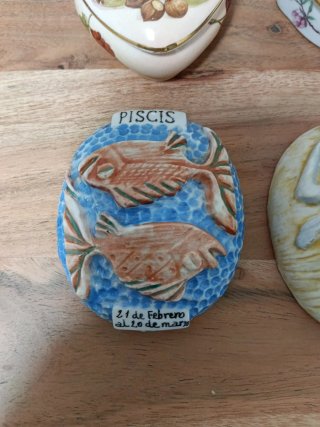Lote 4 piezas decoración porcelana