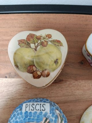 Lote 4 piezas decoración porcelana
