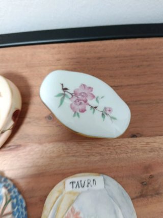 Lote 4 piezas decoración porcelana