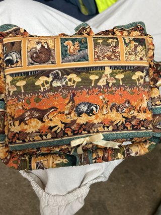 Costurero tapizado con asa Motivos animales.