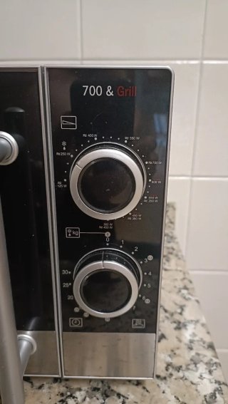 Microondas Severin 700W Grill