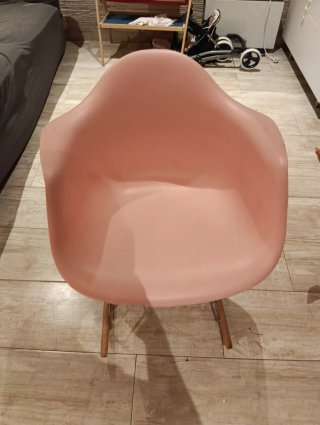 Silla Mecedora Rosa Moderna