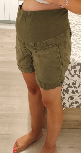 Pantalones cortos premamá vaqueros y tela fina