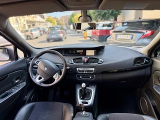 Renault Scenic 2011