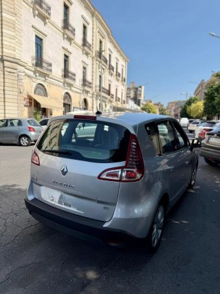 Renault Scenic 2011
