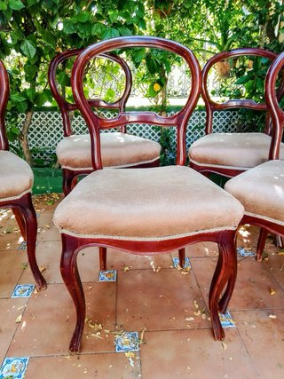 Juego de 5 Sillas Isabelinas Caoba vintage