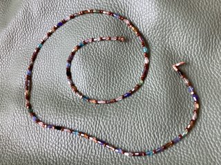 Collar de hematita, cobre y cristal