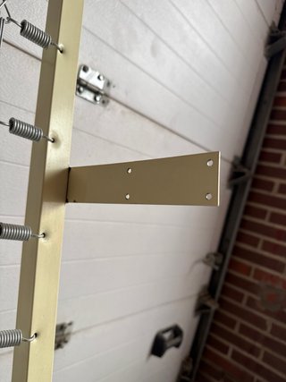 Somier de muelles beige y plateado