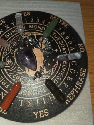Tabla Ouija con péndulo de amatista