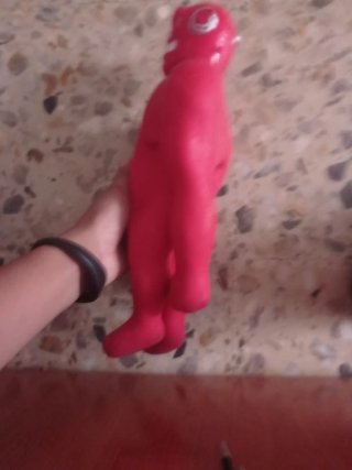 Figura antiestrés roja