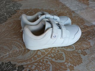 Zapatillas blancas velcro talla 35