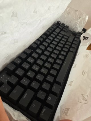 Teclado Corsair K70 CORE TKL Wireless RGB
