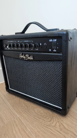 Amplificador HARLEY BENTON HB-20R
