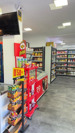 Traspaso Tienda de Alimentación Autoservicio.