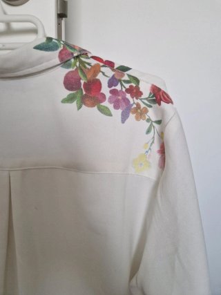Camisa Desigual floral blanca
