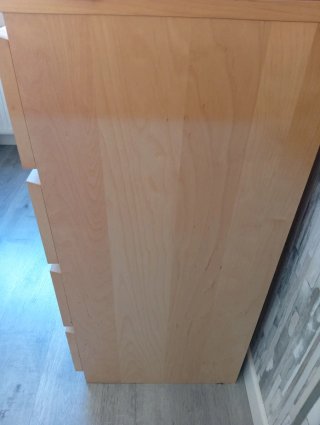 Cómoda MALM IKEA 4 cajones