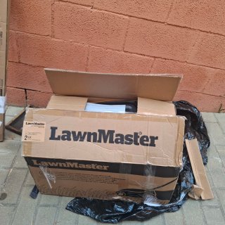 Cortacésped eléctrico LawnMaster a estrenar