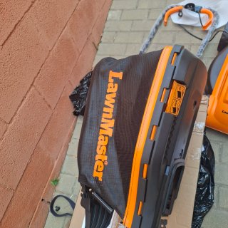 Cortacésped eléctrico LawnMaster a estrenar