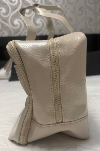 Neceser grande charol beige / Bolso mano
