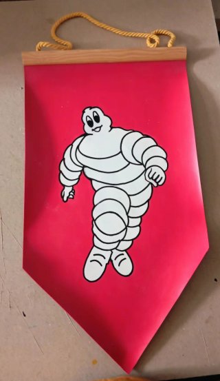 Michelin  banderin Rojo